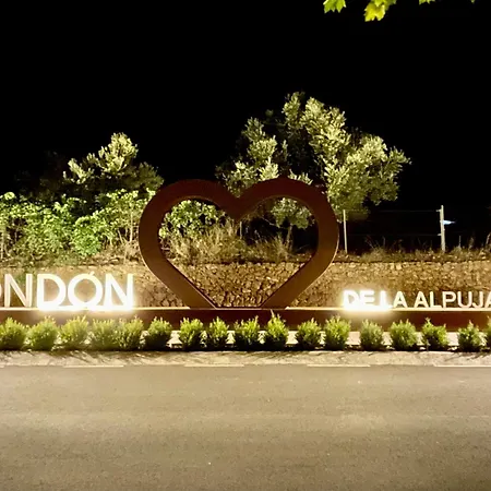 La Casita Del Pueblo * Fondon